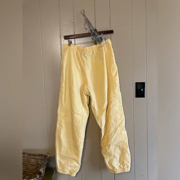 Catalina Vintage Track Windbreaker Pants Zipper Leg Size Medium Petite Yellow - Picture 7 of 9